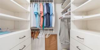 26235 Hickory Boulevard Gallery 17