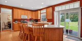 1403 N Shevlin Ct Gallery 8