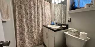 3 BED | 2 BATH | GATED BACKYARD | TWO CAR DRIVEWAY | DAFFIN PARK Gallery 15