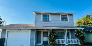 Renovated Water View and POOL home at central Brandon! Gallery 1