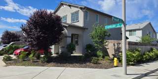 Home For Rent Gallery 3