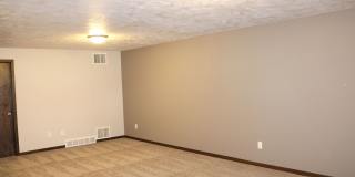 Spacious 3BR Townhome on Quiet Cul-de-Sac | 2,000+ Sq Ft & Attached Garage! Gallery 12
