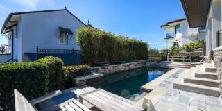 Elevated Living in Newport Heights Gallery 29