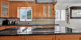 19102 NW 33rd Pl Gallery 11