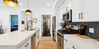 1232 North Front Street - 4B Gallery 6