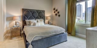 The Christopher Gallery 7