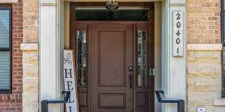 Stunning One Loudoun Townhome – 3BR / 3.5BA in Prime Ashburn Location – Available May 1 Gallery 4