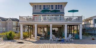 2102 Oceanfront Gallery 1