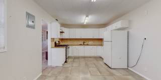 NE 2/BD 1/BA 1/CG HOME Gallery 26