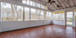 Spacious 2-Bed, 2-Bath Home with Basement – Prime Columbus Location! Gallery 21