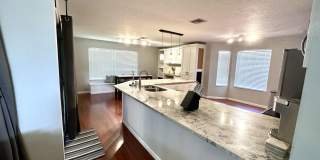 1000 Lake Breeze Drive Gallery 30
