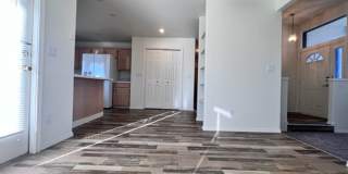 3 bedroom 2 bath In The Heart of Eagle Gallery 6