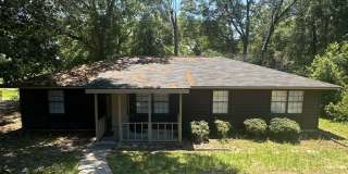 Daleville!  Cul-de-sac!!  New Carpet/Paint   NEW APPLIANCES! Gallery 1