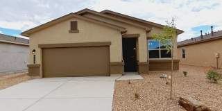 Beautiful 3 Bedroom 2 Bathroom located in Huning Ranch Gallery 1