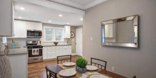 14 SEWELL Street Gallery 10