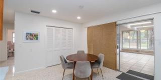 725 S Wilson Avenue Gallery 11