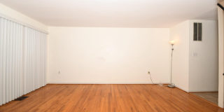 8147 INVERNESS RIDGE Road Gallery 21