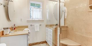 116 E 55th St Gallery 14