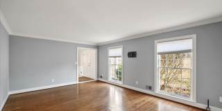7008 Foxcroft Pl Gallery 16