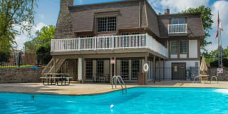 Camelot East Apartments Gallery 37