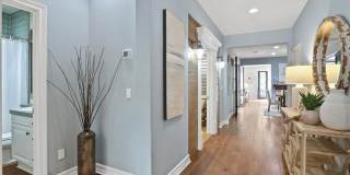 19 Via Regalo Gallery 8