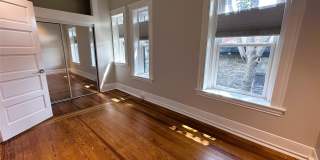 132A Biltmore Avenue Gallery 12