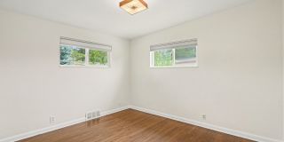 Spacious 3 Bed 2 Bath in the heart of Littleton Gallery 10