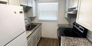 4707 Shadylane Dr. Flourplex Units A-D Gallery 5