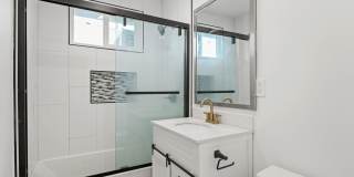 1352 W 36th Street apartments Gallery 30