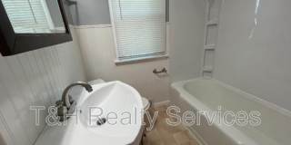 8918 Birch Street Gallery 17