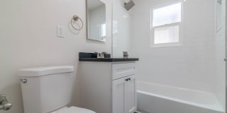 616-618 N. Alta Vista Blvd. Gallery 8
