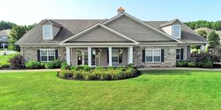 Cobblestone Court Apartments Gallery 26