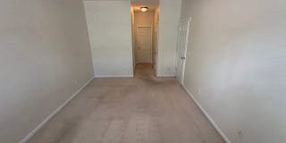 Gorgeous 3 Bed/2 Bath South Durham Townhome - Location, Location, Location! Gallery 8