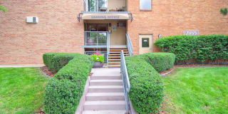Glenlake Apartments Gallery 3