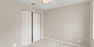Move-In Ready Rental in Royal Tuscan! Gallery 22