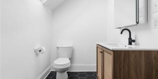 420 Wayland Avenue Gallery 26