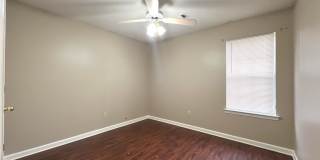 9347 GARDEN WOODS Gallery 10