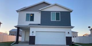 3 Bed 3 Bath Single Family Home Gallery 1