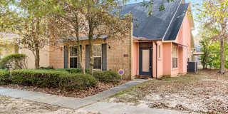 3 Bedroom Condo in a Gated Community Gallery 10