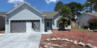 Charming 1-bedroom, 1-bath apartment in Wilmington, NC offering convenient living with utilities included. Gallery 1