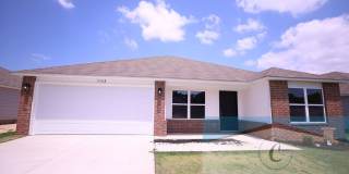 New construction - beautiful 4 bed / 2 bath home - Nettleton!! Gallery 1