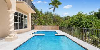 112 Tulip Tree Court Gallery 50