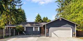 Lake Stevens Home with Skylights & Spacious Outdoor Living Gallery 1