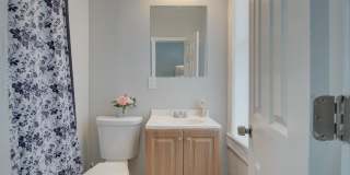 2621 E OLIVER Street Gallery 19