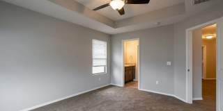 Beautiful 3 Bedroom Duplex in Monte Cristo Gallery 6
