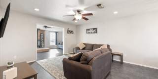 4803 8th Street Gallery 7