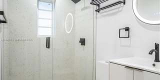 960 Jefferson Ave Gallery 13