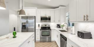 3322 Oasis Boulevard Gallery 22