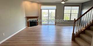 Spacious Eden Prairie Town Home, 2 Car Garage, Primary, 4 Baths, Fireplace Gallery 8