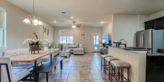 Westside area for Short or Long Term Rental (Completely Furnished) Beautiful 3 bed/2.5 baths plus Office space Gallery 27